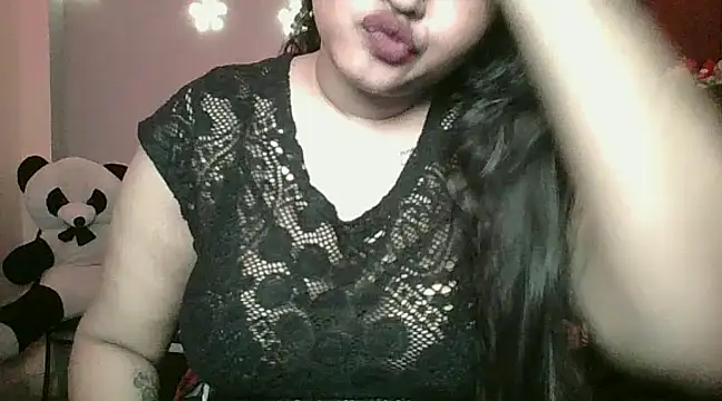 Snapshot of Your-love-12 chatting on 02.16.25 Your-love-12 online show from 02.16.25