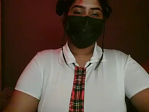 Snapshot of Your-love-12 chatting on 10.25.25 Your-love-12 online show from 10.25.25