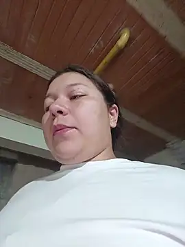 Snapshot of ZuriandAlex chatting on 02.10.26 ZuriandAlex online show from 02.10.26