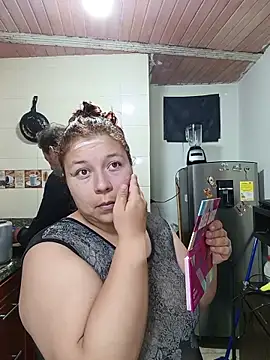 Snapshot of ZuriandAlex chatting on 03.03.26 ZuriandAlex online show from 03.03.26