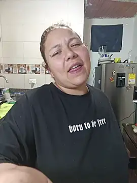 Snapshot of ZuriandAlex chatting on 03.13.26 ZuriandAlex online show from 03.13.26