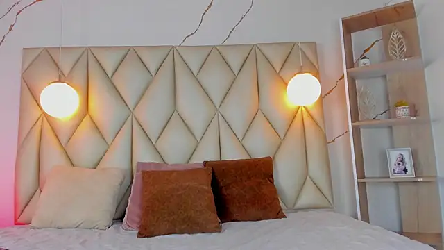 angelswets online show from 11.10.25