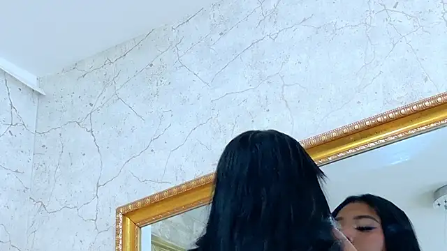 VanessaGlenn online show from 06.13.26