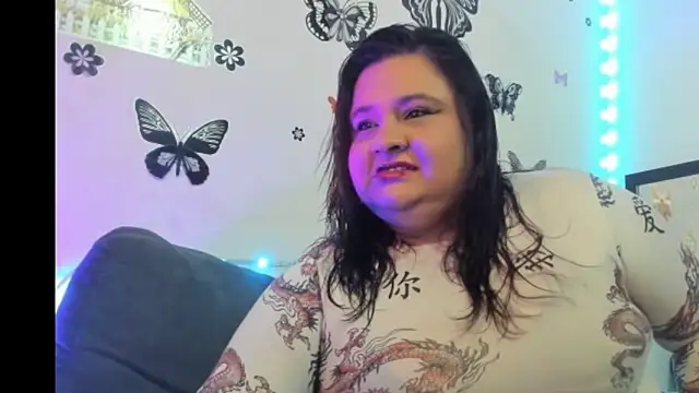 Snapshot of electrabig_6 chatting on 11.19.25 electrabig 6 online show from 11.19.25