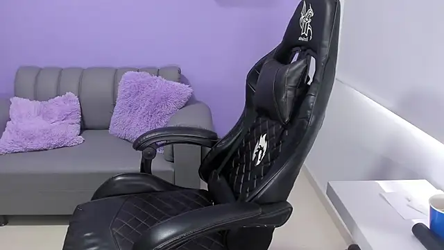 Snapshot of boomsar01 chatting on 12.21.24 boomsar01 online show from 12.21.24