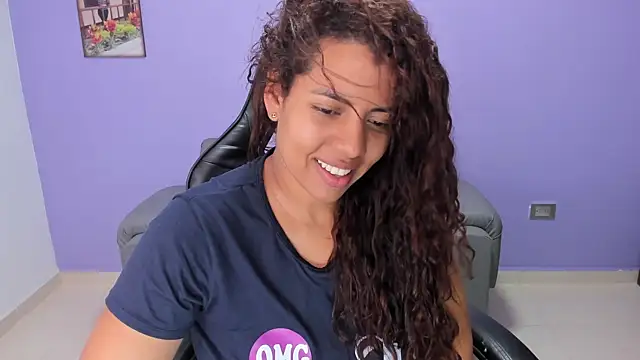 Snapshot of boomsar01 chatting on 09.11.25 boomsar01 online show from 09.11.25