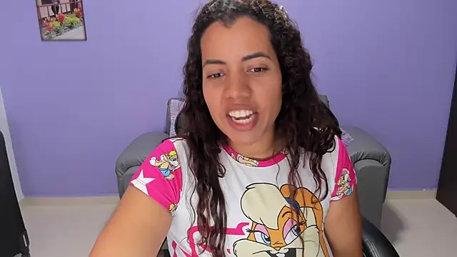 Snapshot of boomsar01 chatting on 10.13.25 boomsar01 online show from 10.13.25