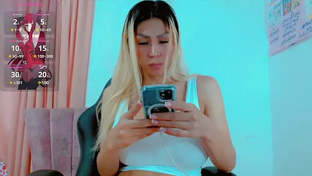 Snapshot of bimbocurvysex chatting on 03.16.25 bimbocurvysex online show from 03.16.25