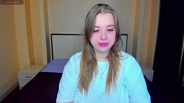 Snapshot of AlexissM chatting on 01.08.26 AlexissM online show from 01.08.26