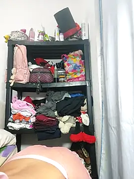 Snapshot of azulzulix chatting on 02.22.25 azulzulix online show from 02.22.25