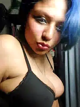 Snapshot of azulzulix chatting on 03.12.25 azulzulix online show from 03.12.25