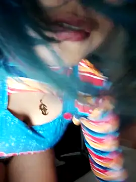 Snapshot of azulzulix chatting on 10.26.25 azulzulix online show from 10.26.25