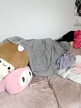 Snapshot of ChubbyBubs chatting on 12.03.25 ChubbyBubs online show from 12.03.25