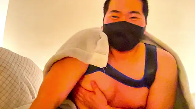 Snapshot of makoto-gmpd chatting on 02.21.25 makoto-gmpd online show from 02.21.25
