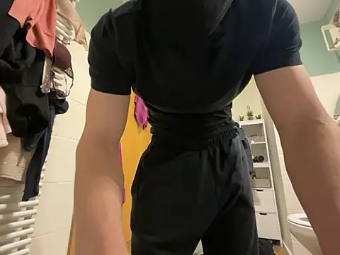 Snapshot of Jan_berger chatting on 03.05.25 Jan berger online show from 03.05.25