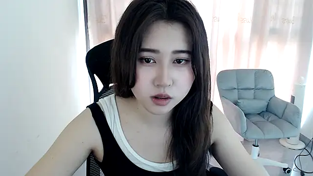 Snapshot of Liliya-77 chatting on 04.10.26 Liliya-77 online show from 04.10.26