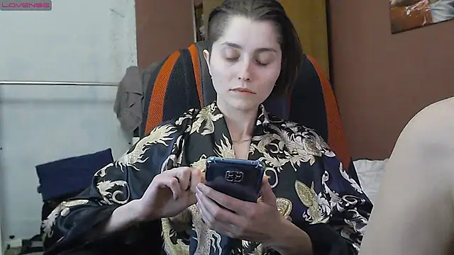 womanstrong78 online show from 03.17.25