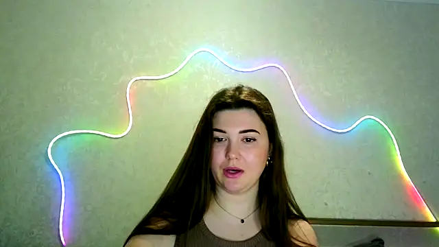 Snapshot of SeductiveTati chatting on 11.23.25 SeductiveTati online show from 11.23.25