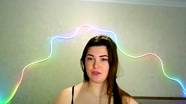 Snapshot of SeductiveTati chatting on 11.27.25 SeductiveTati online show from 11.27.25