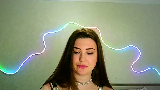 Snapshot of SeductiveTati chatting on 06.03.26 SeductiveTati online show from 06.03.26