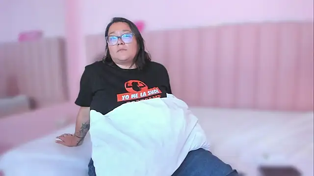 CinnamonCookiez online show from 03.16.25