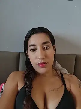 Snapshot of manueladantass1 chatting on 04.06.26 manueladantass1 online show from 04.06.26