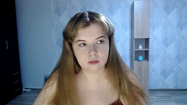 Snapshot of Melina_Hot9 chatting on 09.21.25 Melina Hot9 online show from 09.21.25