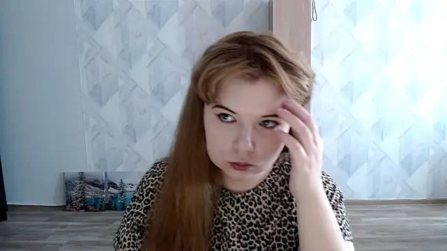 Snapshot of Melina_Hot9 chatting on 10.16.25 Melina Hot9 online show from 10.16.25