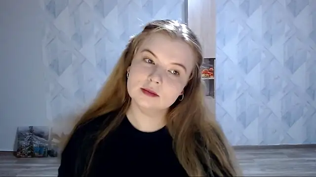 Snapshot of Melina_Hot9 chatting on 11.09.25 Melina Hot9 online show from 11.09.25