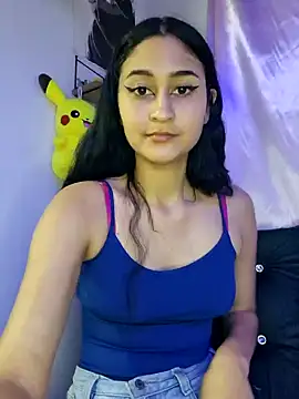 Snapshot of MadissomCute chatting on 12.06.24 MadissomCute online show from 12.06.24