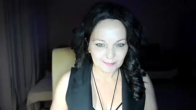 WitchBlueRose online show from 10.25.25