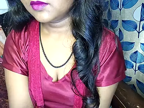 Snapshot of Muktha chatting on 02.13.25 Muktha online show from 02.13.25