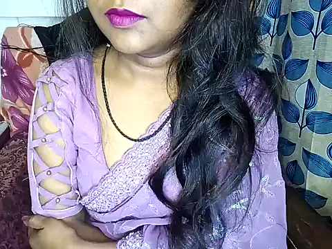 Snapshot of Muktha chatting on 02.14.25 Muktha online show from 02.14.25