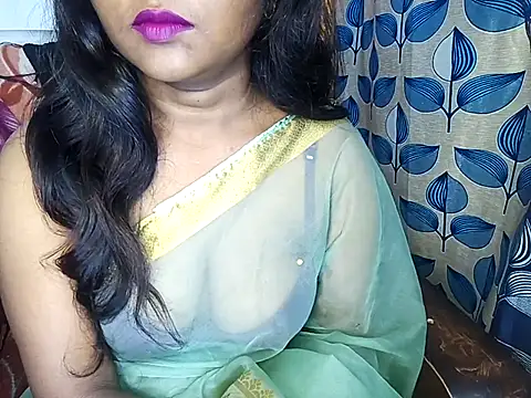 Snapshot of Muktha chatting on 02.15.25 Muktha online show from 02.15.25