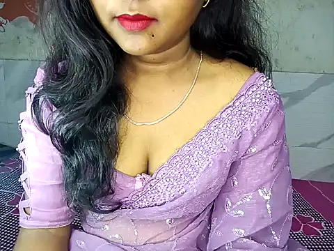 Snapshot of Muktha chatting on 09.19.25 Muktha online show from 09.19.25