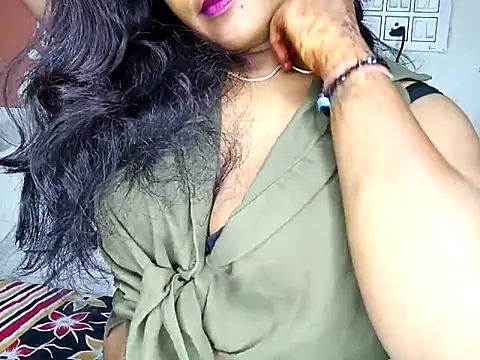 Snapshot of Muktha chatting on 10.19.25 Muktha online show from 10.19.25