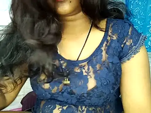 Snapshot of Muktha chatting on 10.26.25 Muktha online show from 10.26.25