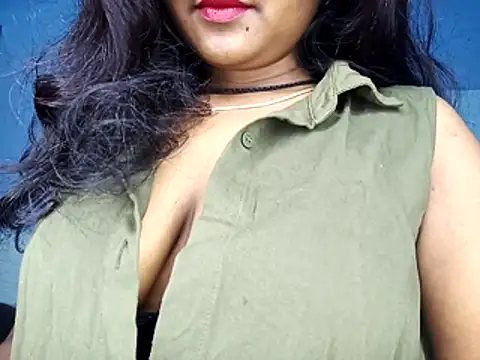 Snapshot of Muktha chatting on 10.29.25 Muktha online show from 10.29.25