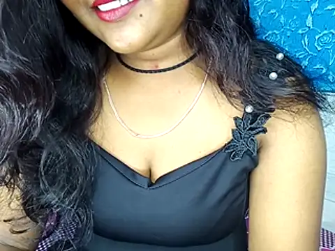 Snapshot of Muktha chatting on 11.21.25 Muktha online show from 11.21.25