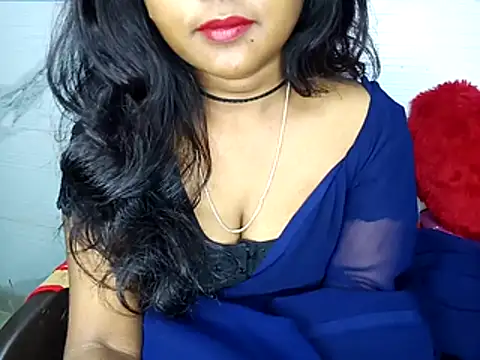 Snapshot of Muktha chatting on 11.22.25 Muktha online show from 11.22.25