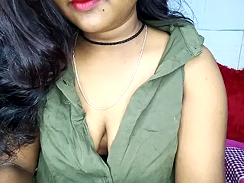 Snapshot of Muktha chatting on 11.24.25 Muktha online show from 11.24.25