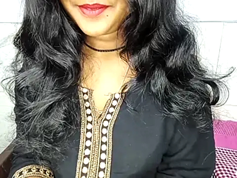 Snapshot of Muktha chatting on 12.01.25 Muktha online show from 12.01.25