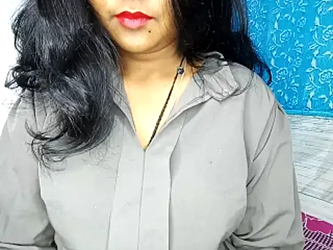 Snapshot of Muktha chatting on 12.15.25 Muktha online show from 12.15.25