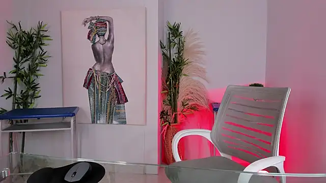 lilith-deveraux online show from 02.19.25