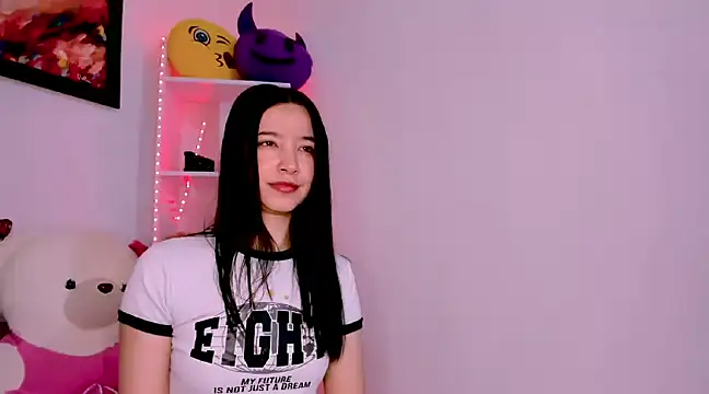 Snapshot of Manuelaa_mejiia chatting on 12.21.24 Manuelaa mejiia online show from 12.21.24