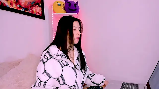 Snapshot of Manuelaa_mejiia chatting on 02.04.25 Manuelaa mejiia online show from 02.04.25