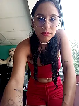 Karii-R online show from 02.25.26