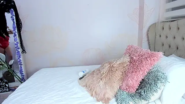 Snapshot of MelissaGrayy chatting on 10.28.25 MelissaGrayy online show from 10.28.25