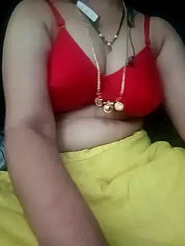 Snapshot of gunjan22 chatting on 12.11.24 gunjan22 online show from 12.11.24