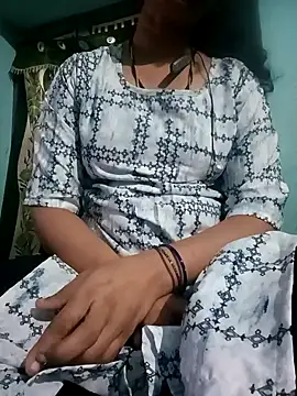 Snapshot of gunjan22 chatting on 12.14.24 gunjan22 online show from 12.14.24